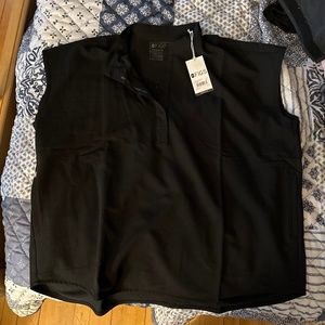 NWT- Lg black Figs Rafaela Scrub top